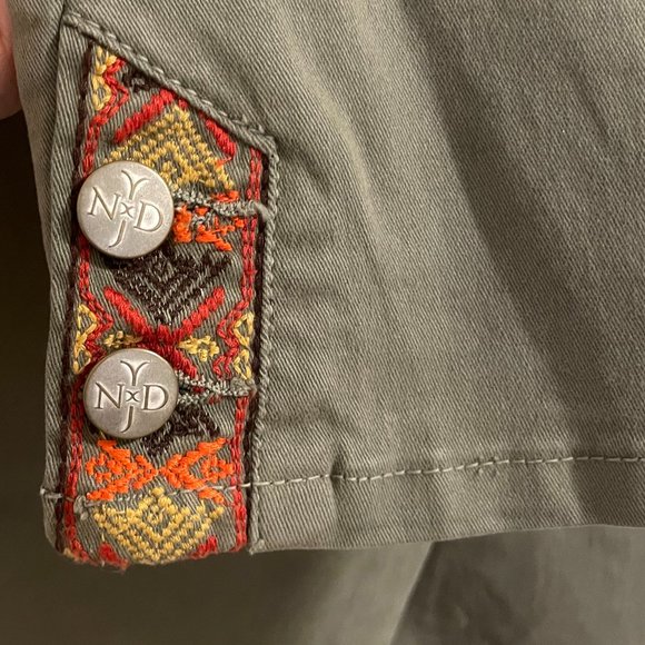 NWT NYDJ Crop Green Pants, Sz 4 - Picture 4 of 4